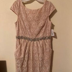 MOVING SALE MUST GO Light pink and lace dress (10)